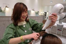 アシスタント　三森　咲