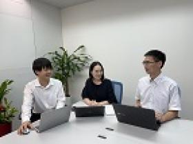 会議中
