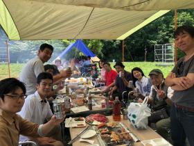 西東京市いこいの森BBQ懇親会の一コマ