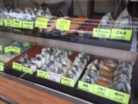 おにぎり陳列棚　