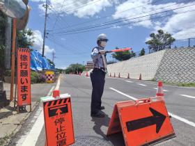 道路維持修繕工事での片側交互通行