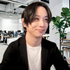 代表の浅岡です。