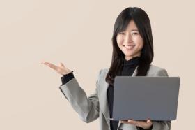 株式会社ISISU